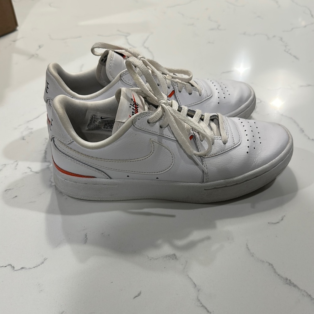 Nike court blanc